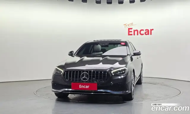 Mercedes-Benz E-Class 2021 2.0 гидро, миниатюра 3