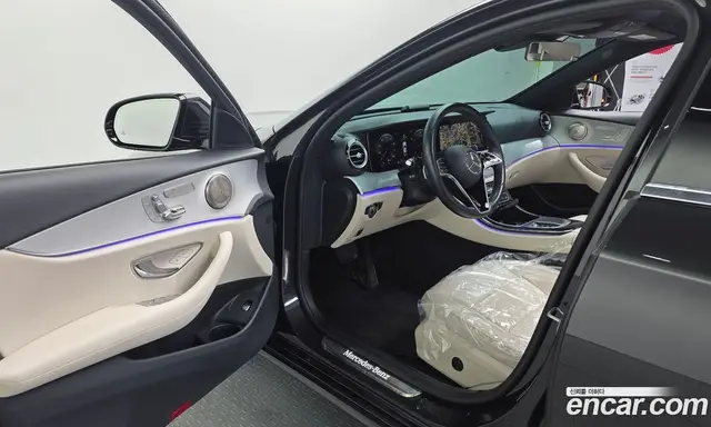 Mercedes-Benz E-Class 2021 2.0 гидро, миниатюра 10