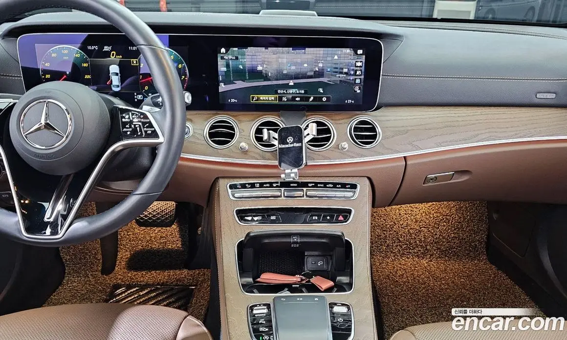 Mercedes-Benz E-Class 2022 2.0 автомат (гидро), фото 19