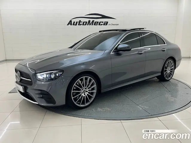 Mercedes-Benz E-Class 2022 2.0 гидро, миниатюра 2