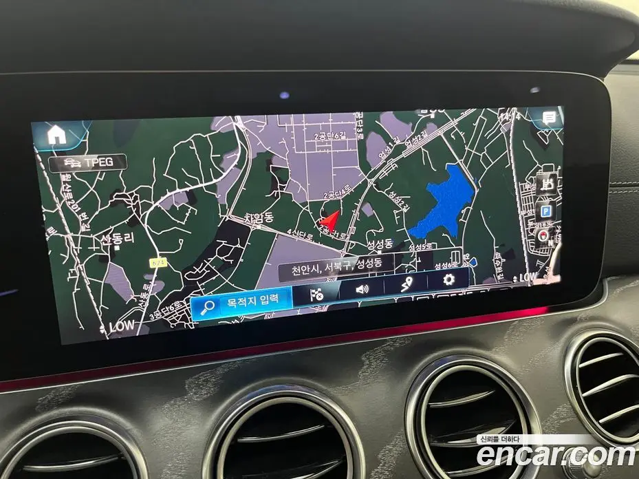 Mercedes-Benz E-Class 2022 2.0 гидро, фото 7