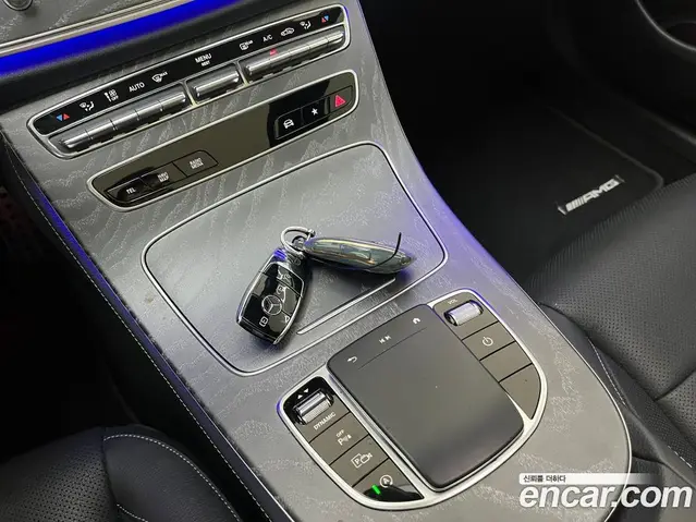 Mercedes-Benz E-Class 2022 2.0 гидро, миниатюра 9