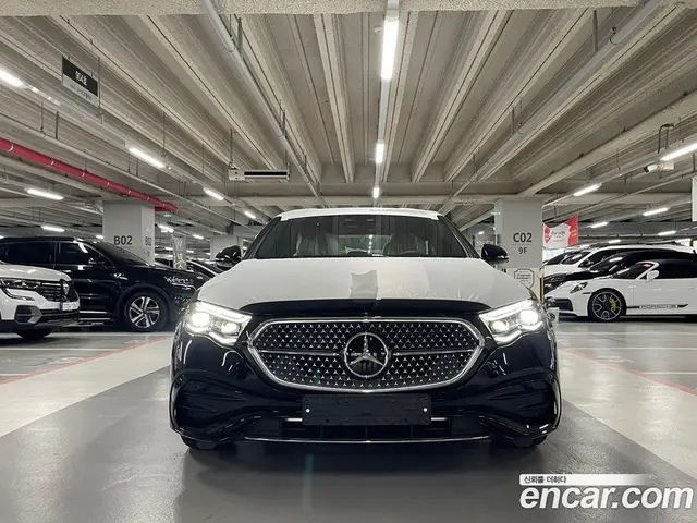Mercedes-Benz E-Class 2026 2.0 гидро, миниатюра 3