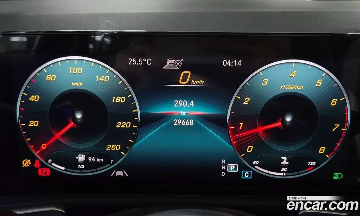 Mercedes-Benz GLB-Class 2021 2.0 гидро, фото 11