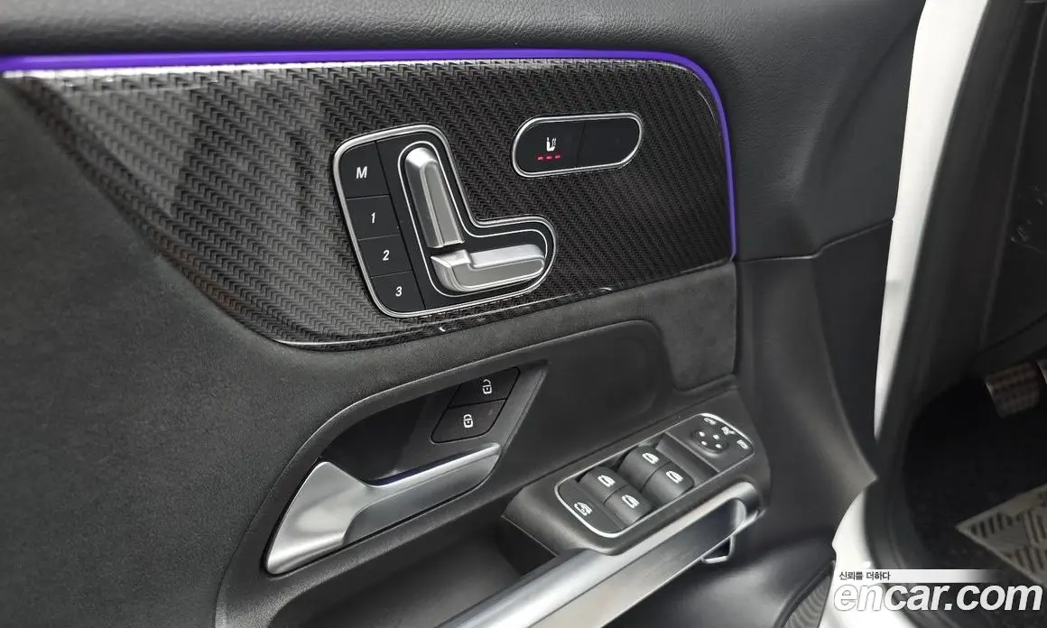 Mercedes-Benz GLB-Class 2021 2.0 гидро, фото 15