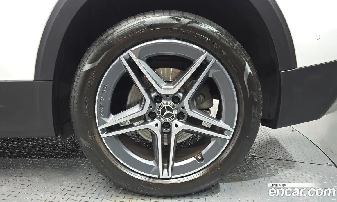 Mercedes-Benz GLB-Class 2021 2.0 гидро, фото 7