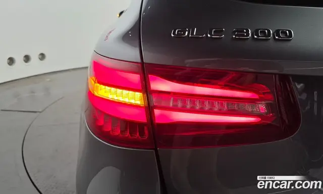 Mercedes-Benz GLC-Class 2019 2.0 гидро, миниатюра 9 Mercedes-Benz GLC-Class 2019 2.0 гидро, миниатюра 9