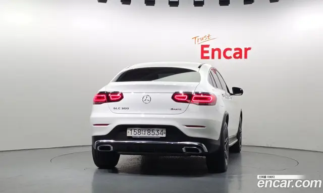 Mercedes-Benz GLC-Class 2020 2.0 гидро, миниатюра 4 Mercedes-Benz GLC-Class 2020 2.0 гидро, миниатюра 4