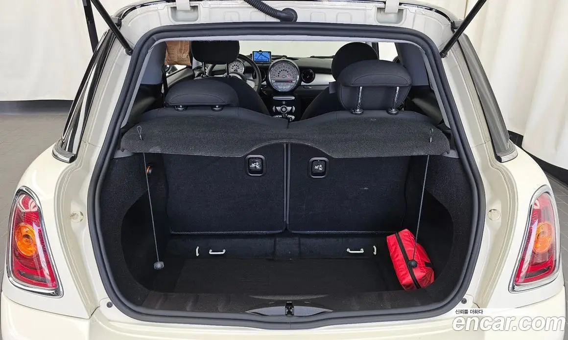 Mini Cooper 2009 1.6 автомат (гидро), фото 20