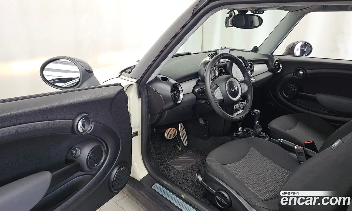 Mini Cooper 2009 1.6 автомат (гидро), фото 10