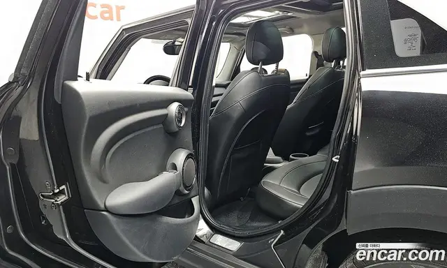 Mini Cooper 2015 1.5 автомат (гидро), миниатюра 12