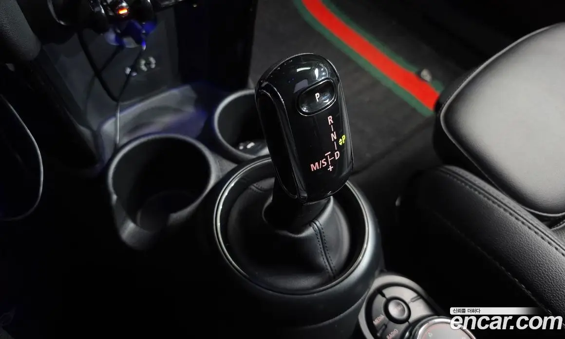 Mini Cooper 2018 1.5 автомат (гидро), фото 12