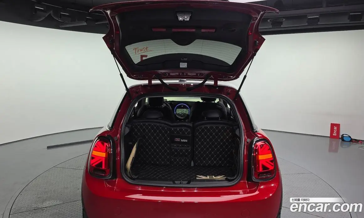 Mini Cooper 2018 1.5 автомат (гидро), фото 26