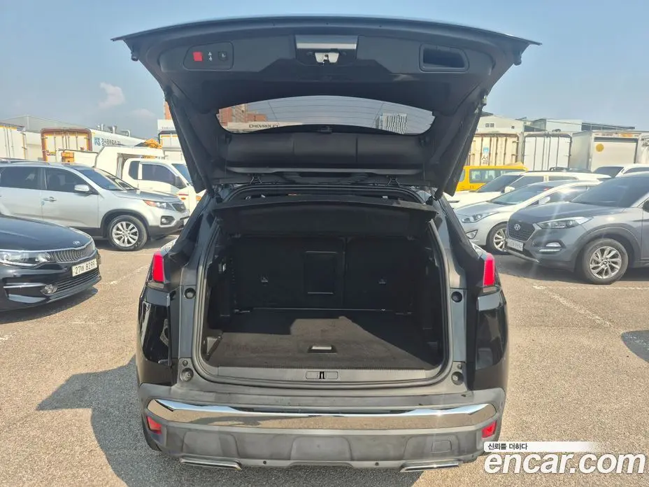 Peugeot 3008 2018 2.0 автомат (гидро), фото 19