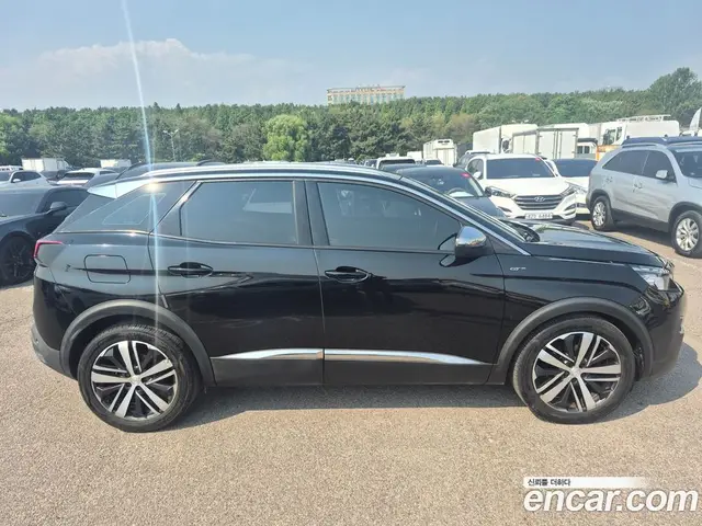 Peugeot 3008 2018 2.0 автомат (гидро), миниатюра 3