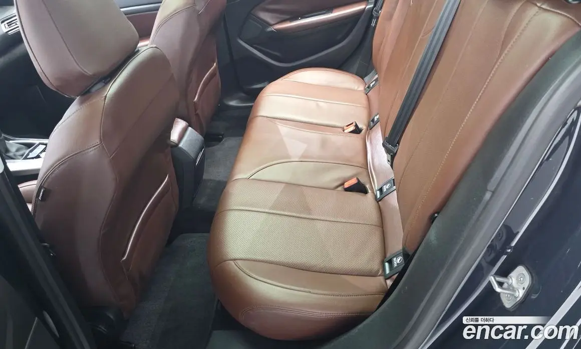 Peugeot 308 2016 1.6 автомат (гидро), фото 12