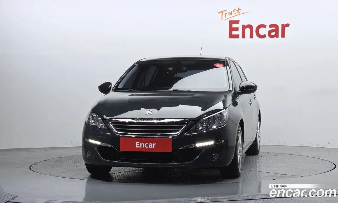 Peugeot 308 2016 1.6 автомат (гидро), фото 3