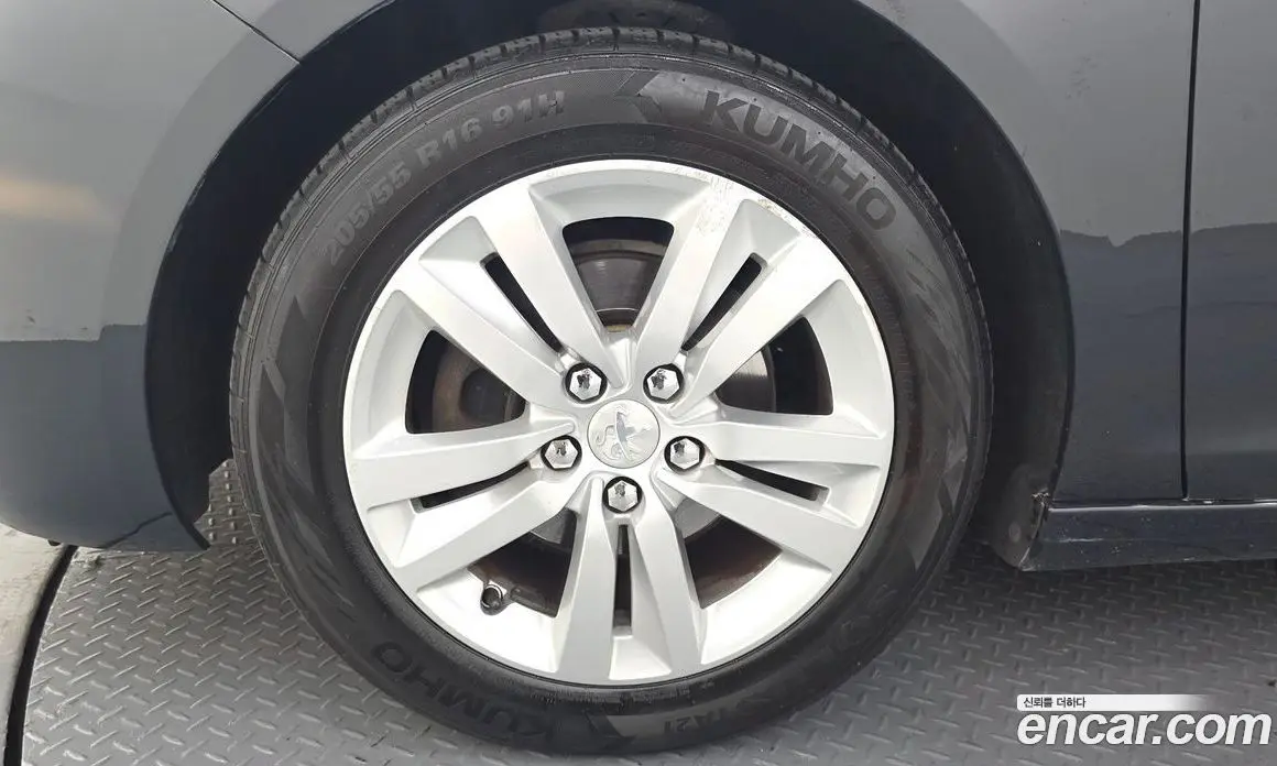 Peugeot 308 2016 1.6 автомат (гидро), фото 5