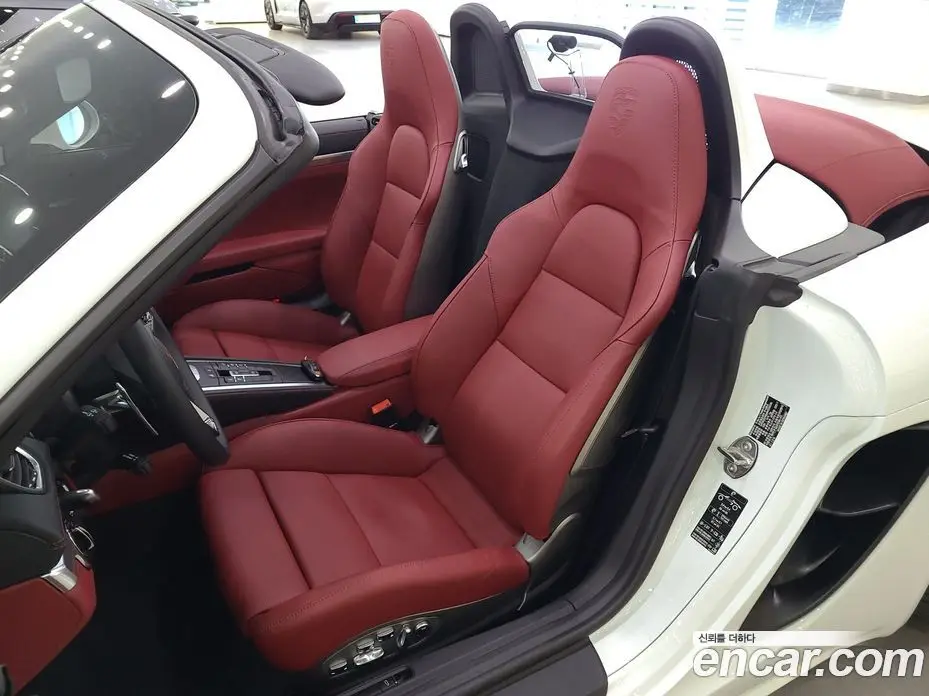 Porsche 718 2024 4.0 автомат (гидро), фото 10