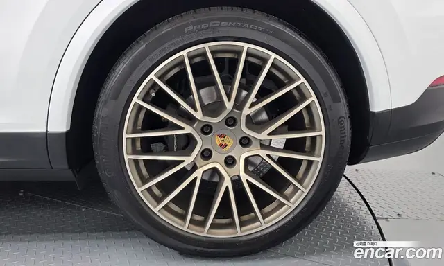 Porsche Cayenne 2023 3.0 автомат (гидро), миниатюра 6