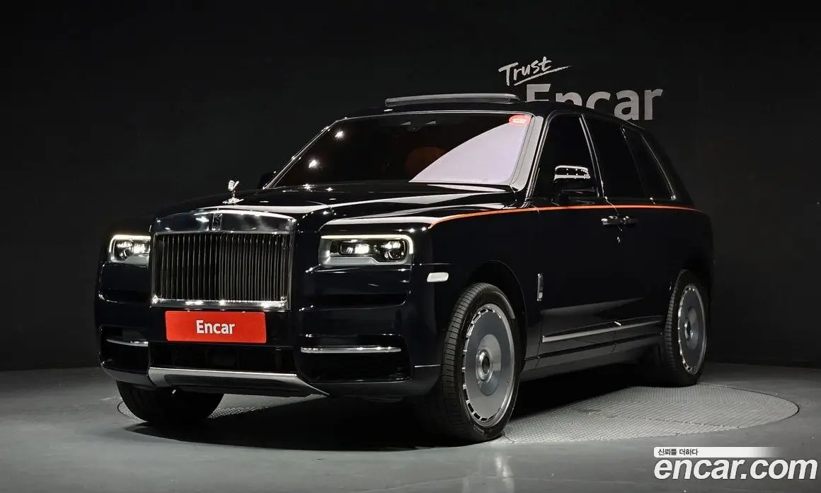 Rolls-Royce Cullinan 2022 6.7 автомат (гидро), фото 1 Rolls-Royce Cullinan 2022 6.7 автомат (гидро), фото 1