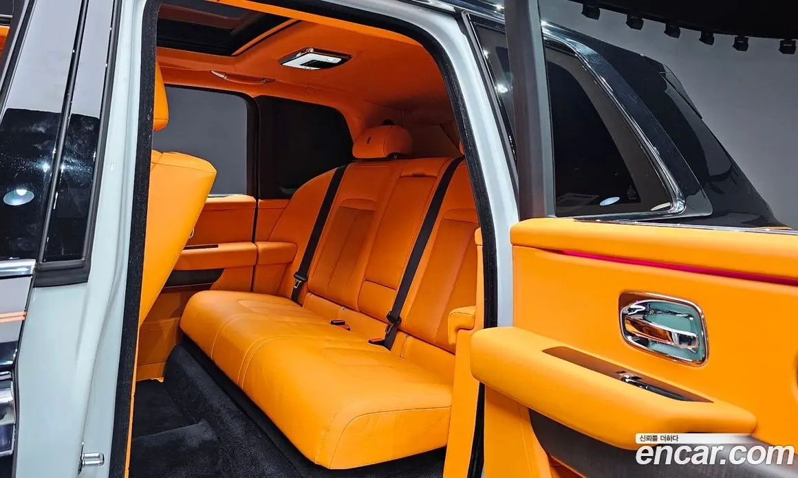 Rolls-Royce Cullinan 2022 6.7 автомат (гидро), фото 11 Rolls-Royce Cullinan 2022 6.7 автомат (гидро), фото 11