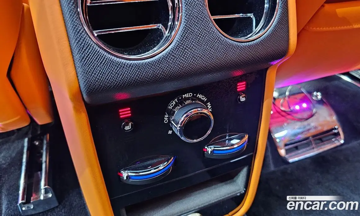 Rolls-Royce Cullinan 2022 6.7 автомат (гидро), фото 20 Rolls-Royce Cullinan 2022 6.7 автомат (гидро), фото 20
