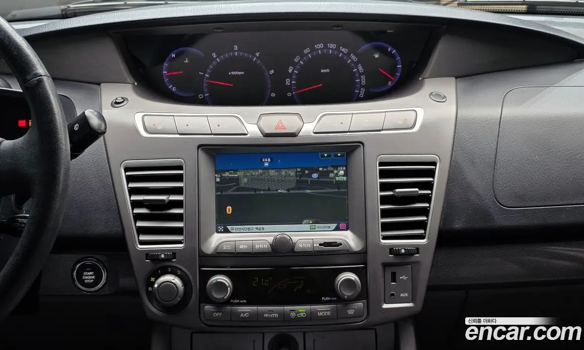 SsangYong Korando 2014 2.0 автомат (гидро), фото 19