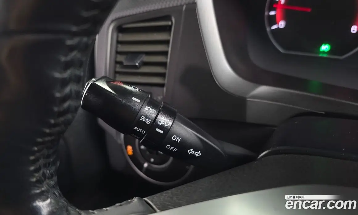 SsangYong Korando 2015 2.0 автомат (гидро), фото 27