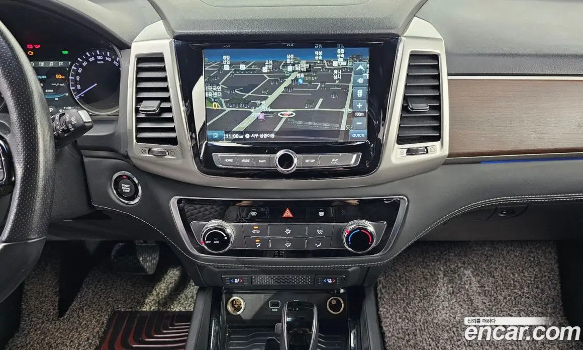 SsangYong Rexton 2017 2.2 автомат (гидро), фото 13