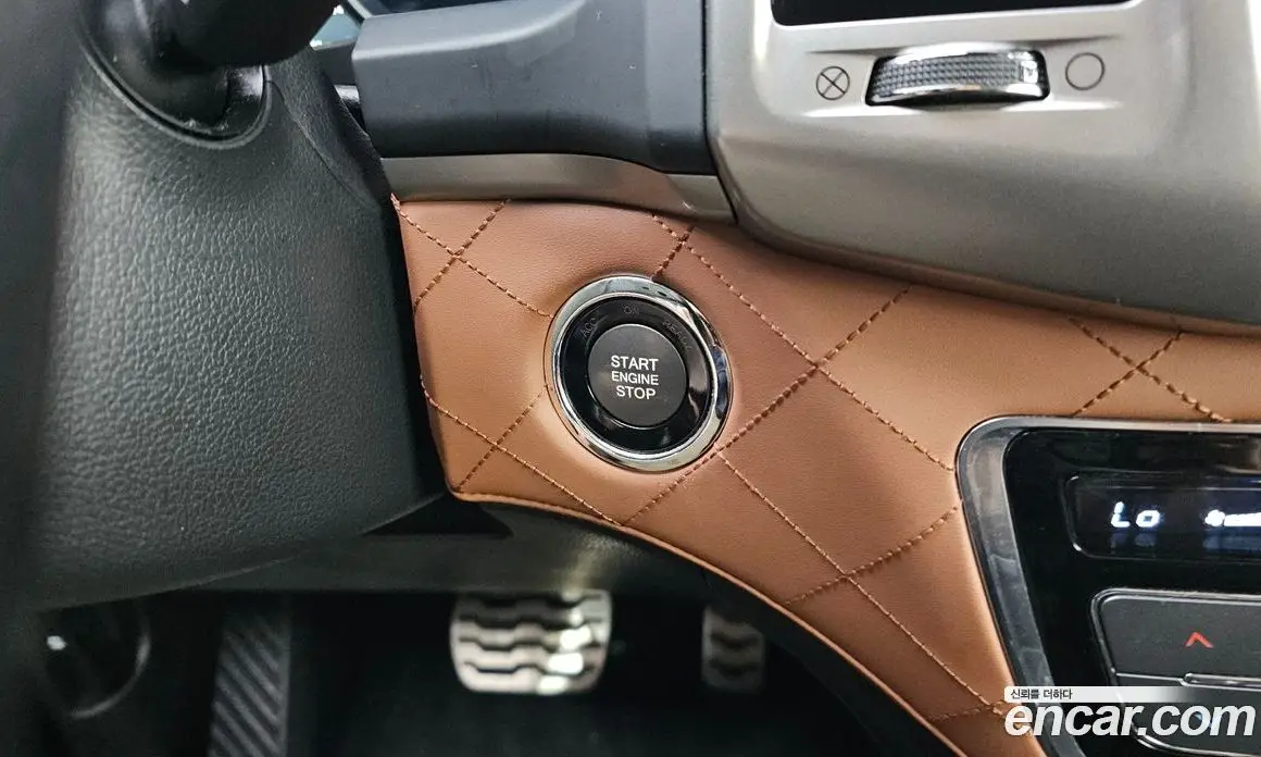 SsangYong Rexton 2018 2.2 автомат (гидро), фото 20