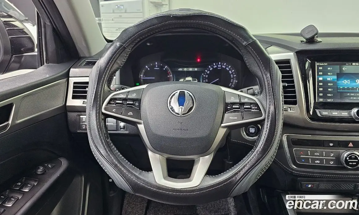 SsangYong Rexton 2018 2.2 автомат (гидро), фото 13