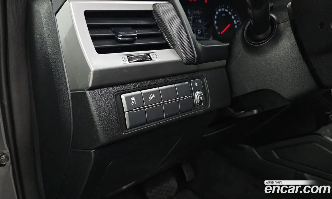 SsangYong Rexton 2019 2.2 автомат (гидро), фото 17