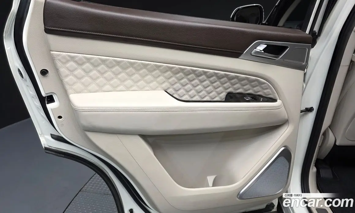 SsangYong Rexton 2022 2.2 автомат (гидро), фото 14