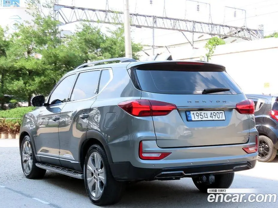 SsangYong Rexton 2022 2.2 автомат (гидро), фото 3