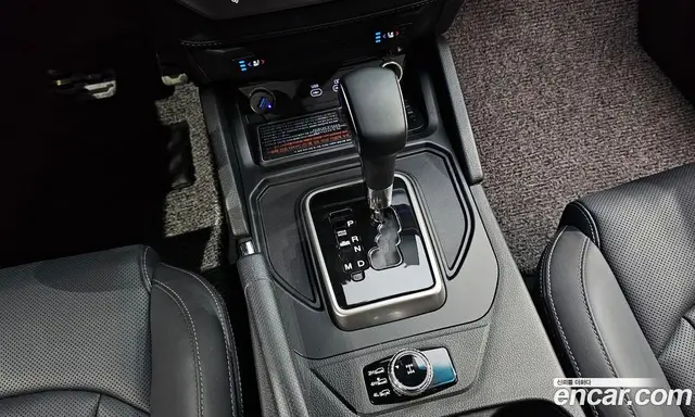 SsangYong Rexton 2024 2.2 автомат (гидро), миниатюра 9