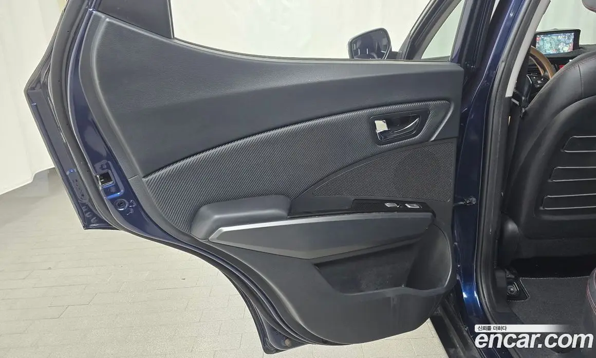 SsangYong TIBOLI 2016 1.6 автомат (гидро), фото 15