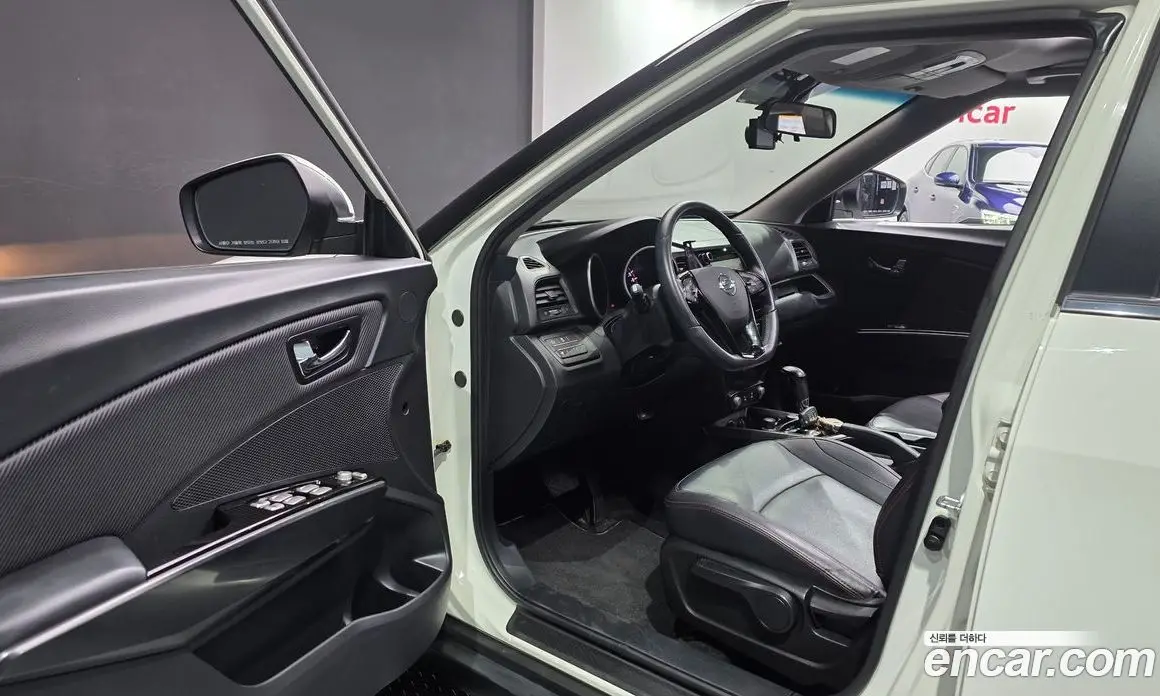 SsangYong TIBOLI 2016 1.6 автомат (гидро), фото 13