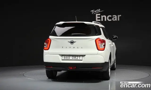 SsangYong TIBOLI 2016 1.6 автомат (гидро), миниатюра 4