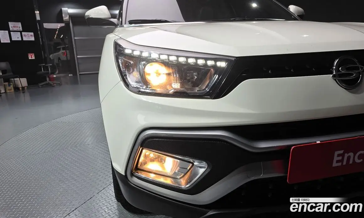 SsangYong TIBOLI 2016 1.6 автомат (гидро), фото 8