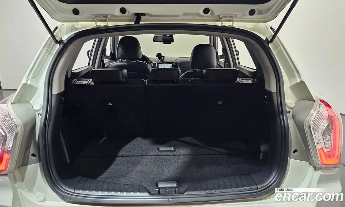 SsangYong TIBOLI 2017 1.6 автомат (гидро), фото 20