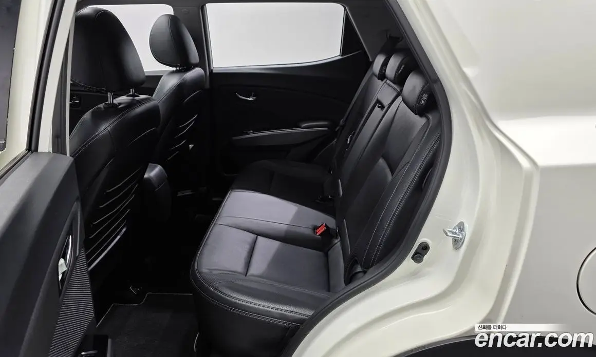 SsangYong TIBOLI 2017 1.6 автомат (гидро), фото 16