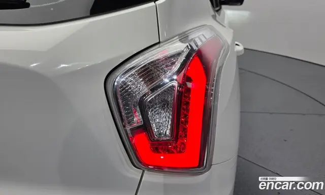 SsangYong TIBOLI 2017 1.6 автомат (гидро), миниатюра 9