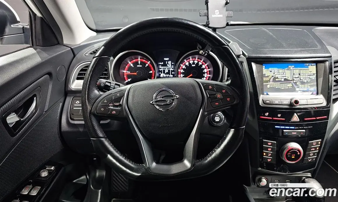 SsangYong TIBOLI 2017 1.6 автомат (гидро), фото 18