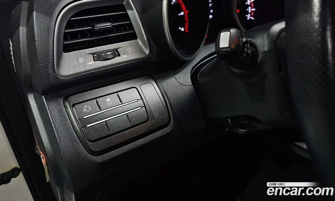 SsangYong TIBOLI 2017 1.6 автомат (гидро), фото 24