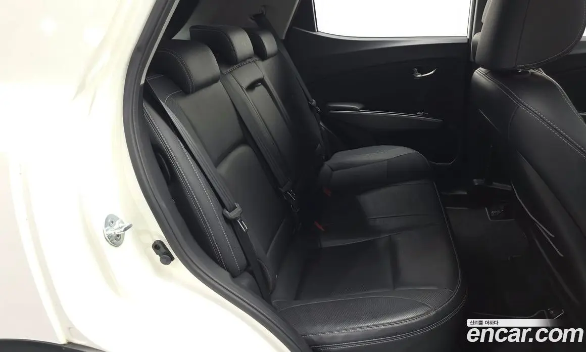 SsangYong TIBOLI 2017 1.6 автомат (гидро), фото 17
