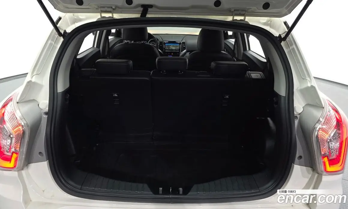 SsangYong TIBOLI 2017 1.6 автомат (гидро), фото 26