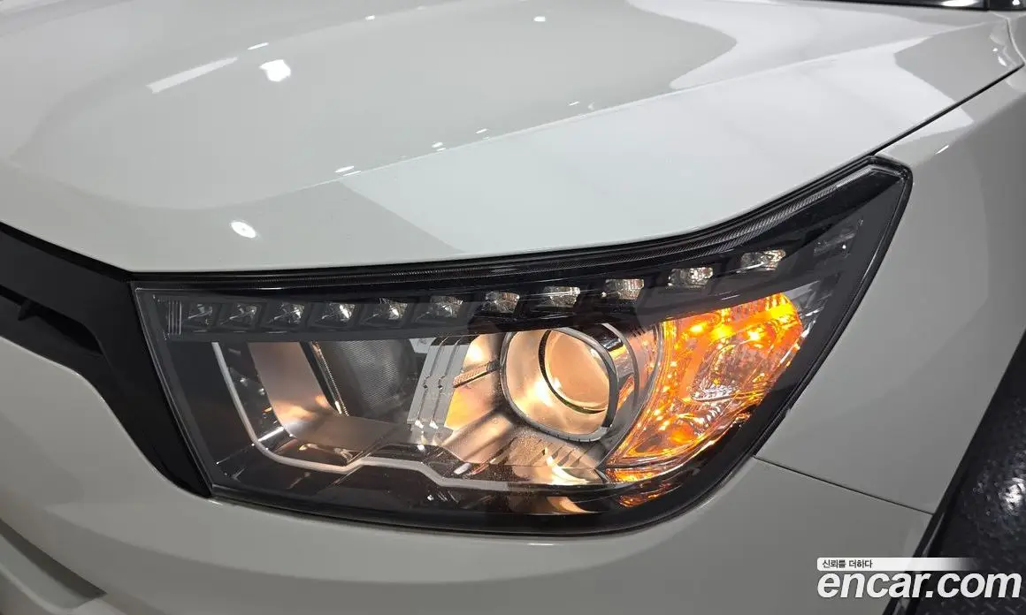 SsangYong TIBOLI 2017 1.6 автомат (гидро), фото 8