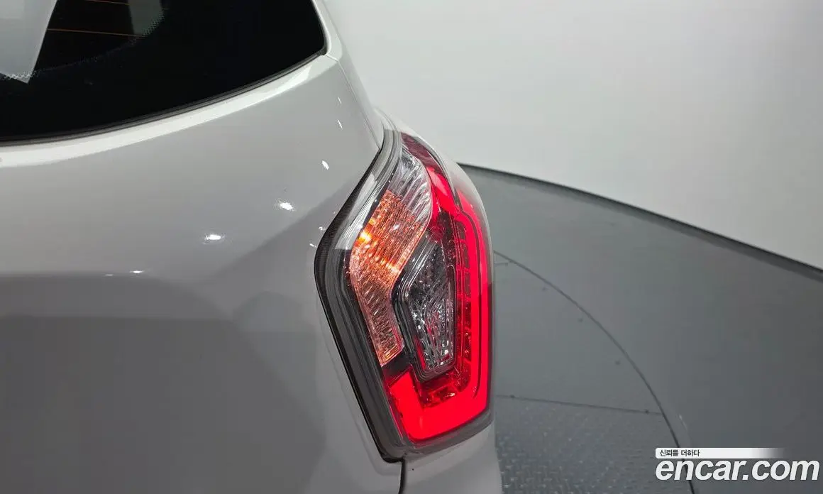 SsangYong TIBOLI 2017 1.6 автомат (гидро), фото 9
