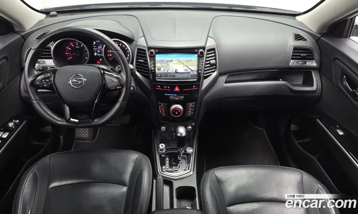 SsangYong TIBOLI 2017 1.6 автомат (гидро), фото 10